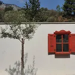 Çiftlik konaklama Artolive Datça